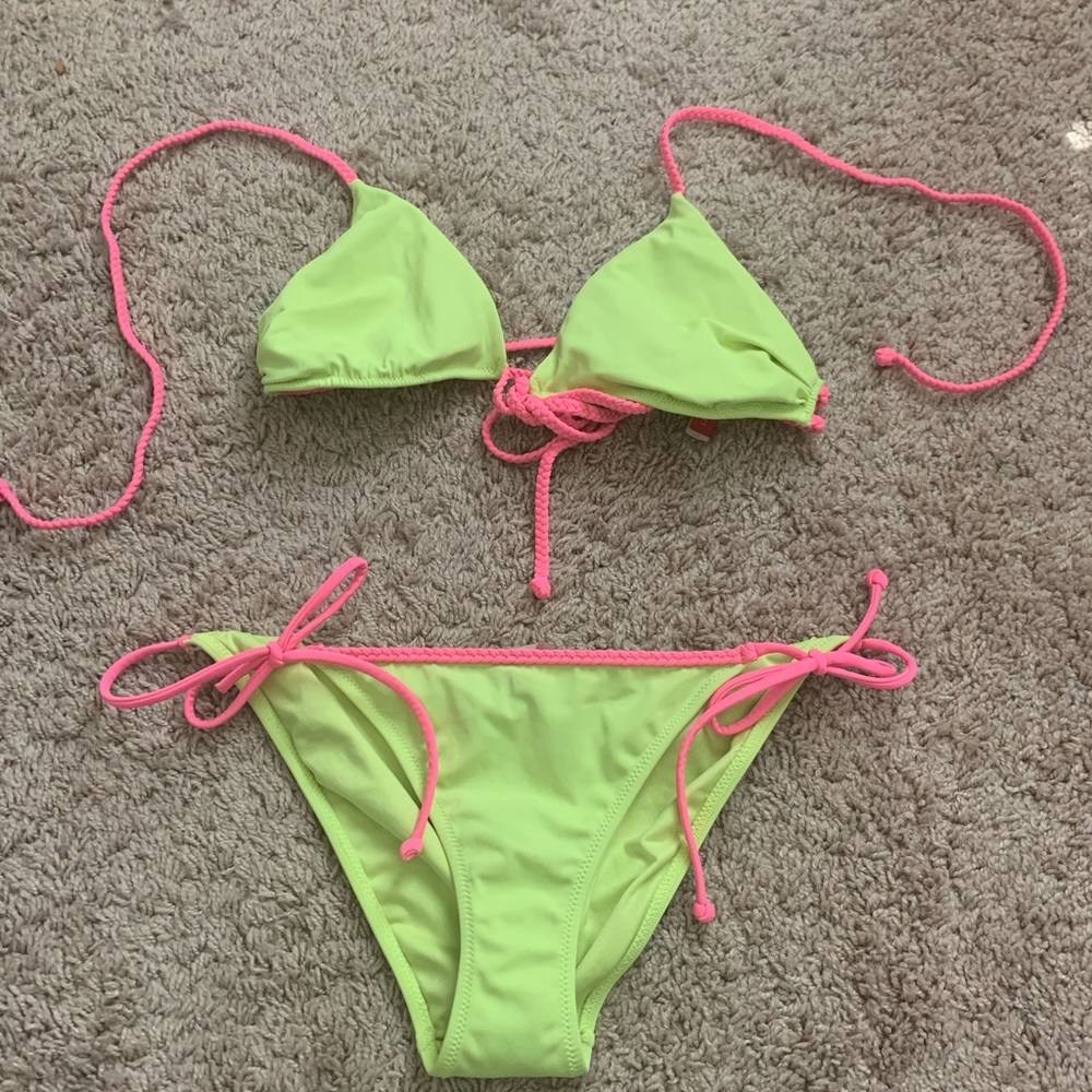 Victoria Secret String bikini